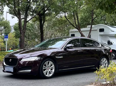 Jaguar XFL