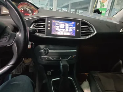 Peugeot 308S
