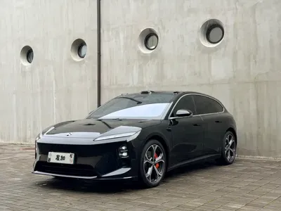 Nio ET5T