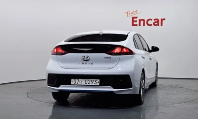 Hyundai Ioniq