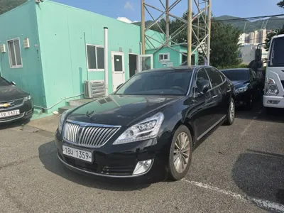 Hyundai Equus
