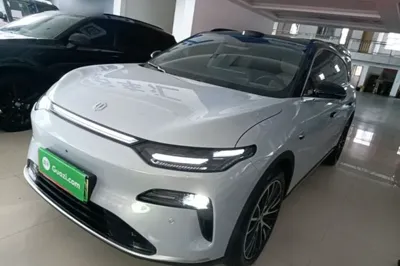 Leapmotor C11