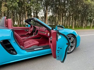 Porsche 718