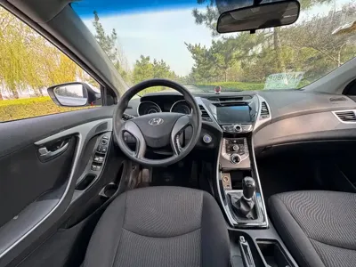 Hyundai Elantra Langdong