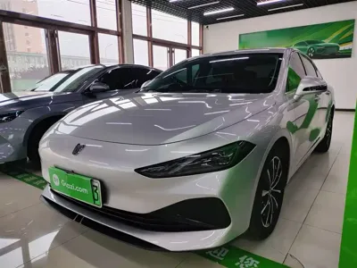 Roewe D7