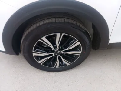 Kia kx1 Stonic