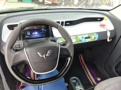 Wuling MINIEV