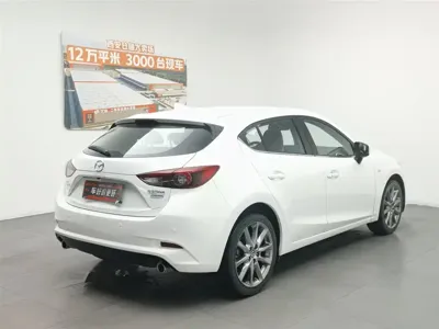 Mazda 3 Axela