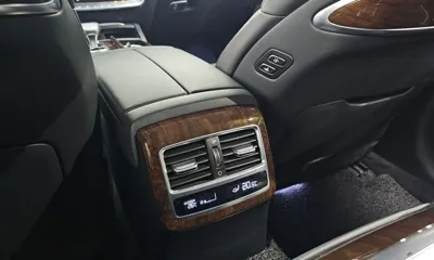 Kia K9