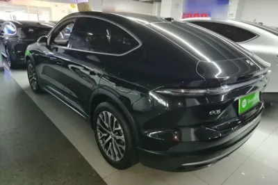 Nio EC6