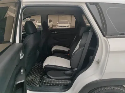 Wuling Hongguang S3