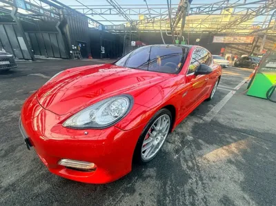 Porsche Panamera