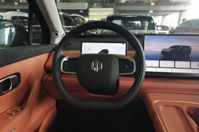 Leapmotor C10