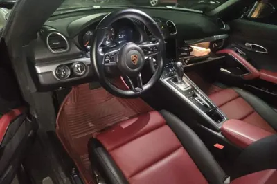 Porsche 718