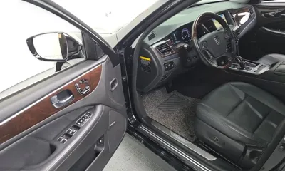 Hyundai Equus