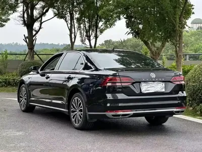 Volkswagen Phideon