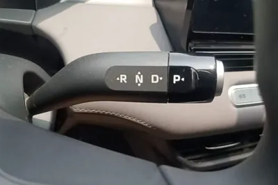Roewe D6