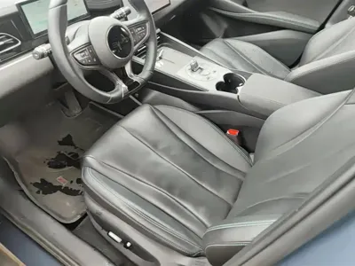 BYD 海豹06