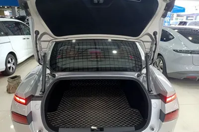 Xpeng P7