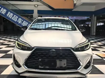 Toyota Yaris L