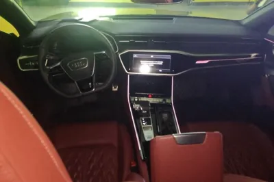 Audi A7L