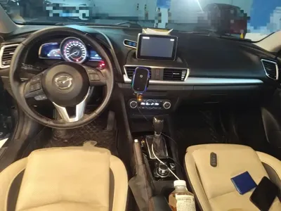 Mazda 3 Axela