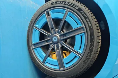 Xiaomi Auto SU7