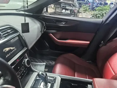 Jaguar XEL