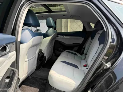 Geely Xingrui