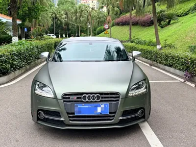 Audi TTS