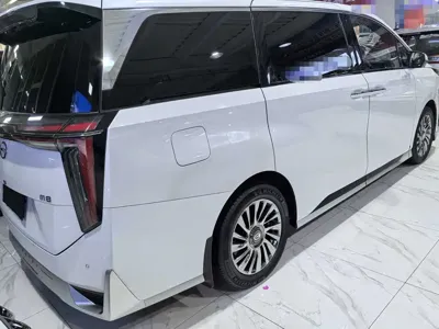 GAC Motor Trumpchi M8