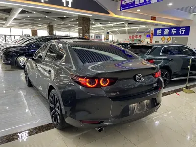 Mazda 3 Axela