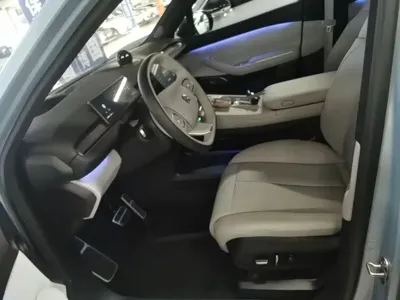 Nio EC7