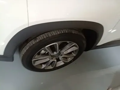 Geely ICON