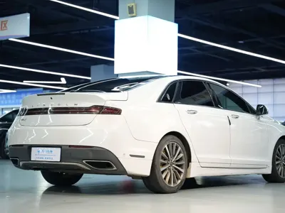 Lincoln MKZ