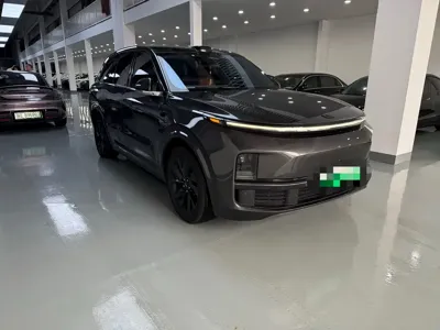 Li Auto Li L8