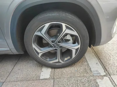 Geely Monjaro L