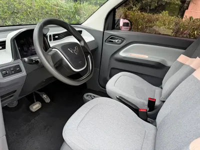 Wuling MINIEV