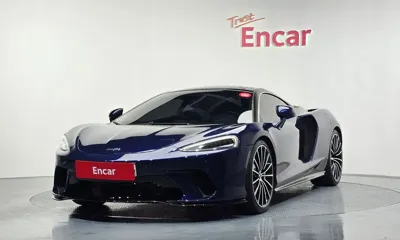 McLaren GT