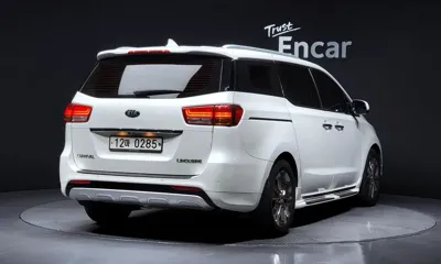 Kia Canival
