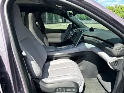 Nio EC6