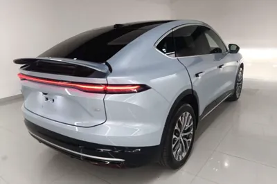 Nio EC6