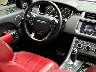 Land Rover Sport
