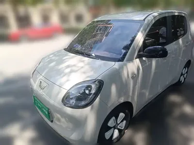 Wuling MINIEV
