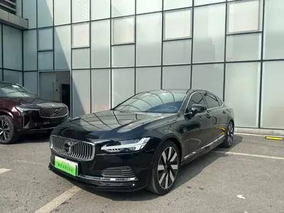 Volvo S90 PHEV