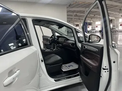 GAC Motor Trumpchi M6