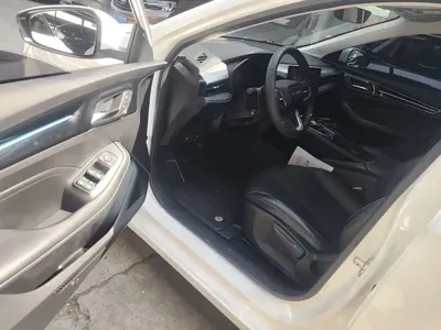Roewe ei5