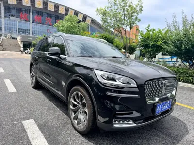 Lincoln Aviator