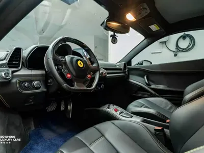 Ferrari 458