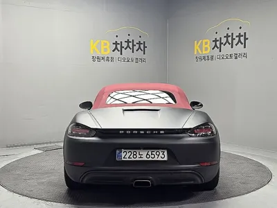 Porsche 718